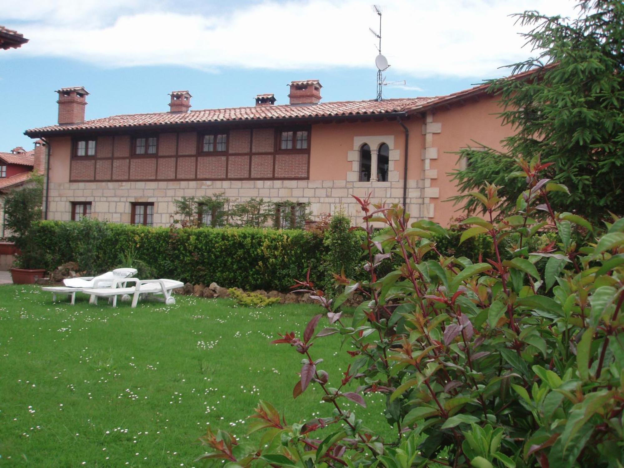 Posada De La Abadia - Adults Only Santillana del Mar Exterior foto